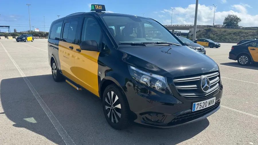 Our Mercedes-Benz Vito Tourer, official Barcelona taxi
